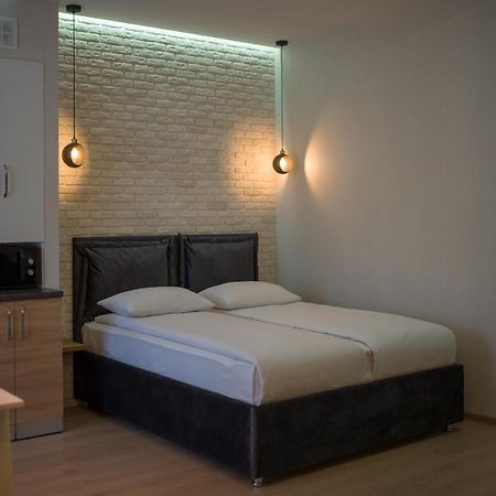 Modern Apartmeents Near Central Park Poltava Eksteriør billede