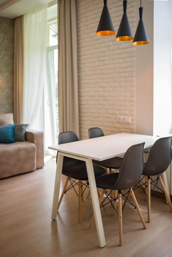 Modern Apartmeents Near Central Park Poltava Eksteriør billede