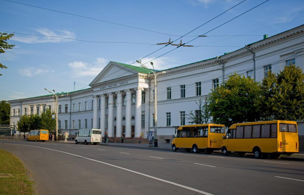 Modern Apartmeents Near Central Park Poltava Eksteriør billede